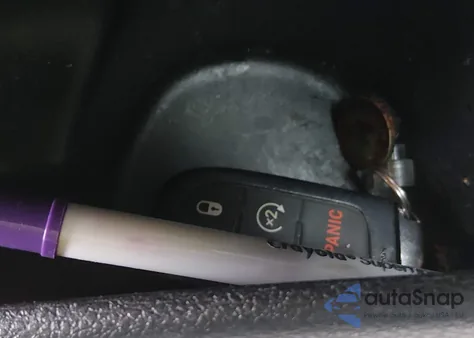 2020 Jeep Compass Limited 4X4 z USA, uszkodzony, nr VIN 3C4NJDCB6LT150421